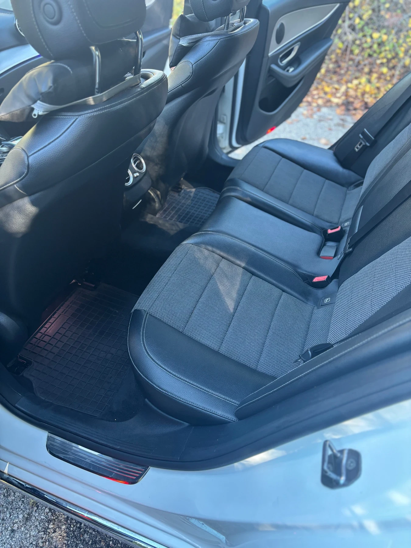 Mercedes-Benz E 350 | Mobile.bg � ����������� 12