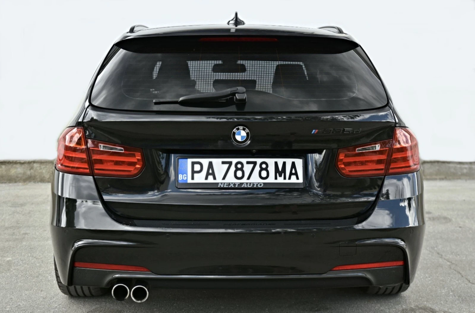 BMW 335 335XD - изображение 4