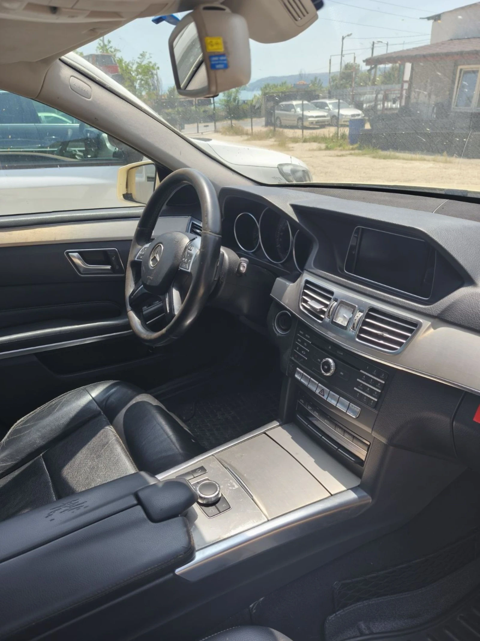 Mercedes-Benz E 220  - изображение 6