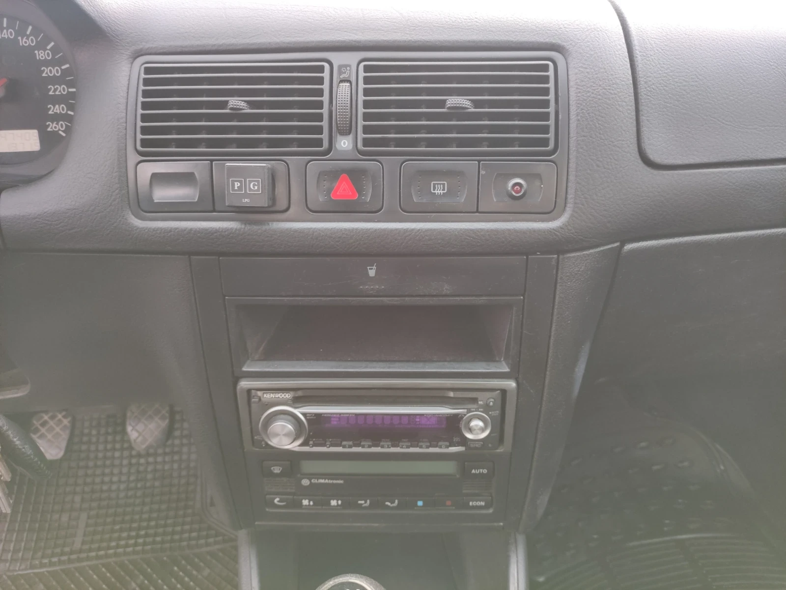 VW Golf  - изображение 10