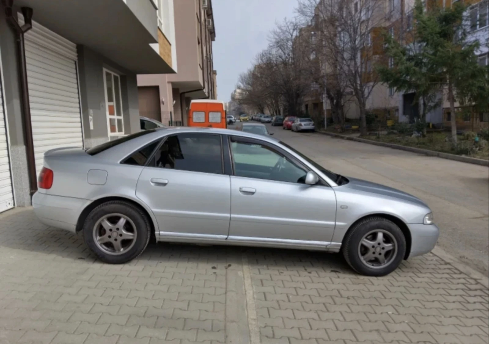 Audi A4  - изображение 6