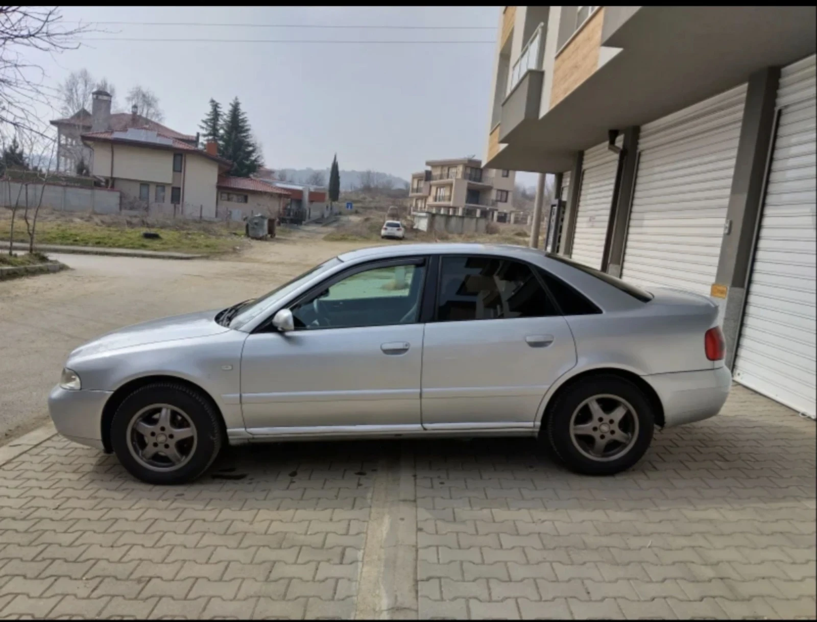 Audi A4  - изображение 7