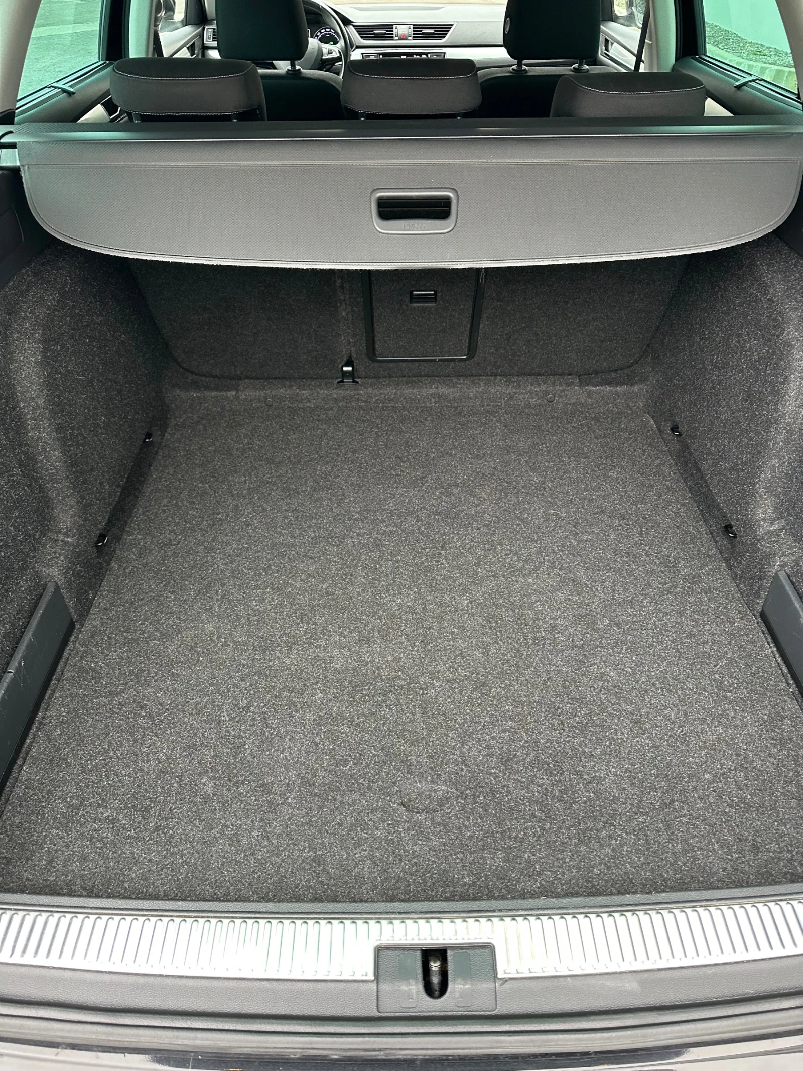 Skoda Superb 2.0TDI DSG | Mobile.bg � ����������� 12