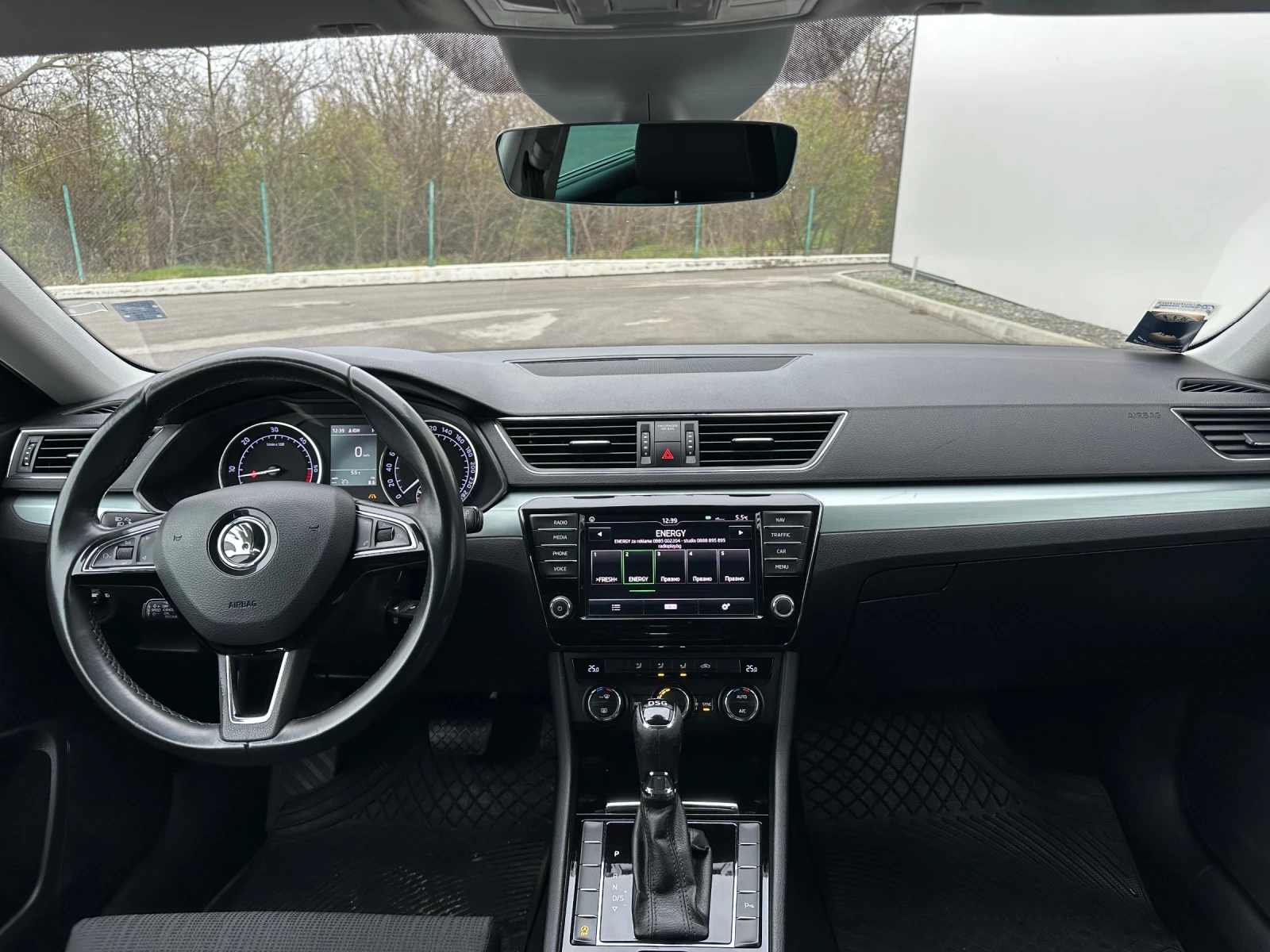 Skoda Superb 2.0TDI DSG - изображение 9