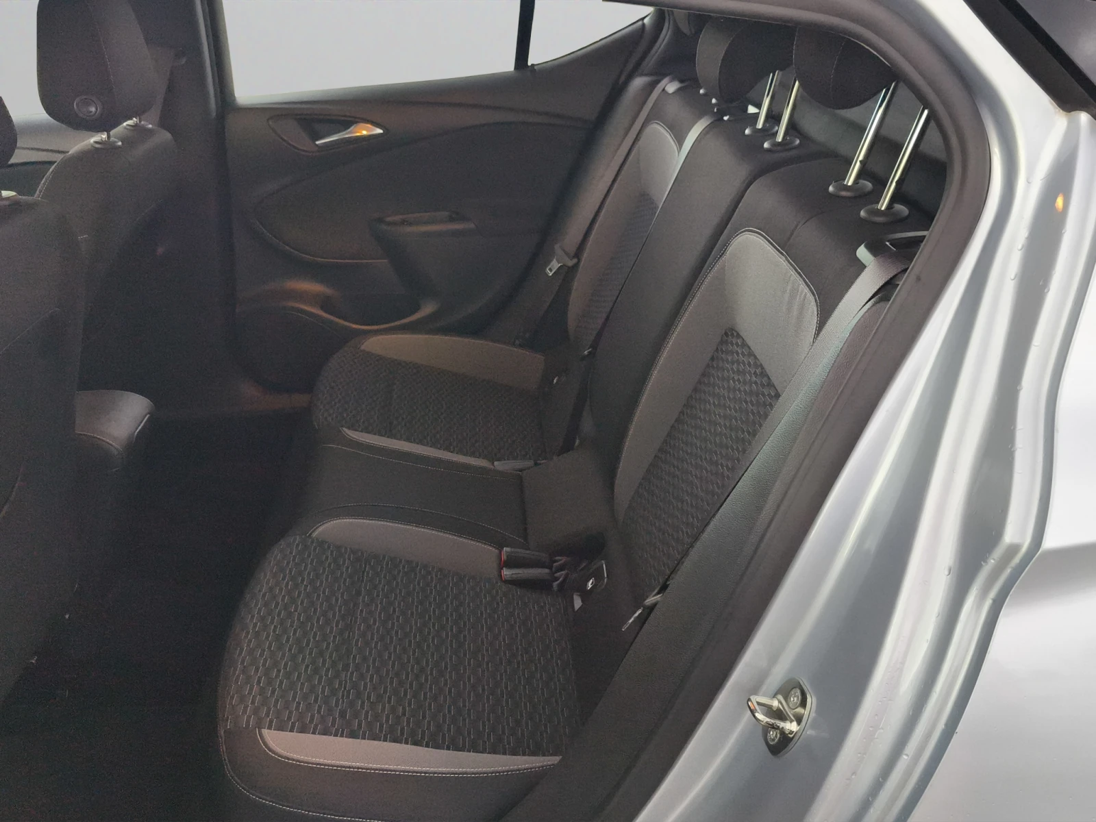 Opel Astra K 5-doors Astra 1.5DVH 122 hp. MT6 S&S // 2012L004 | Mobile.bg � ����������� 12