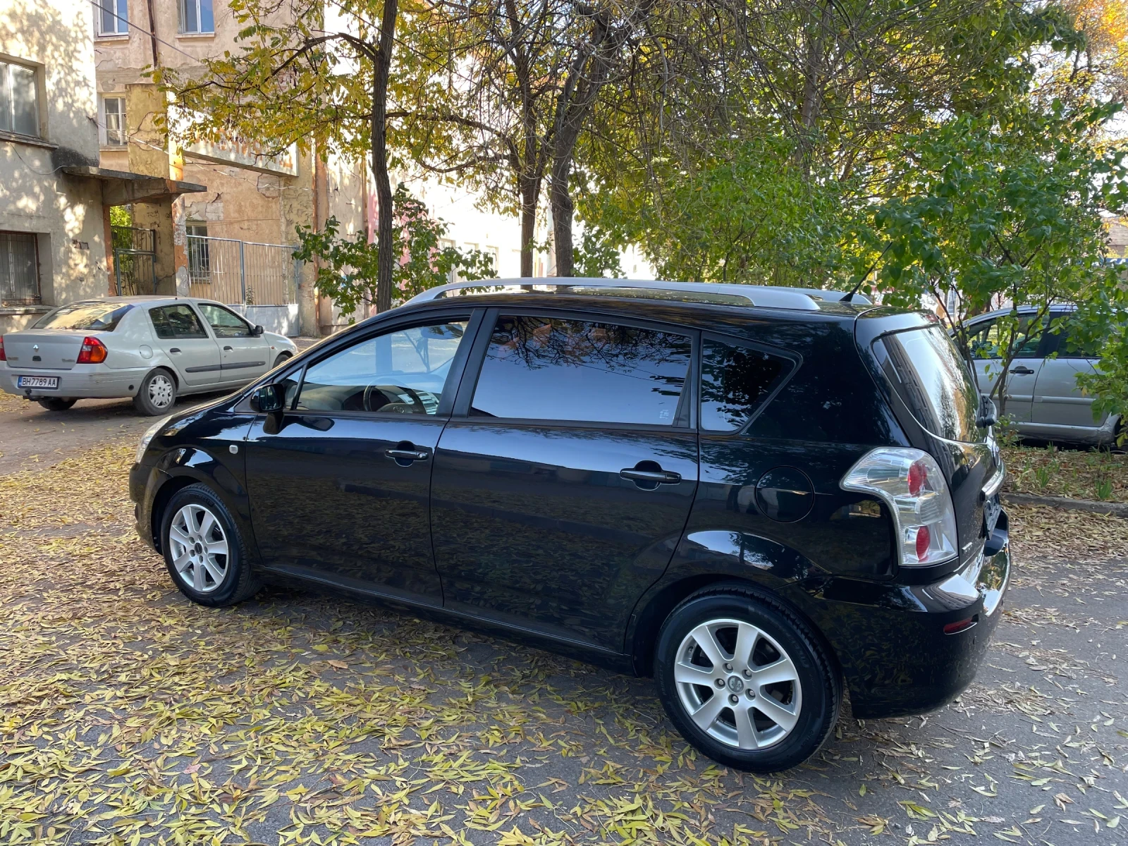 Toyota Corolla verso 2.2 D4D FACELIFT - изображение 6