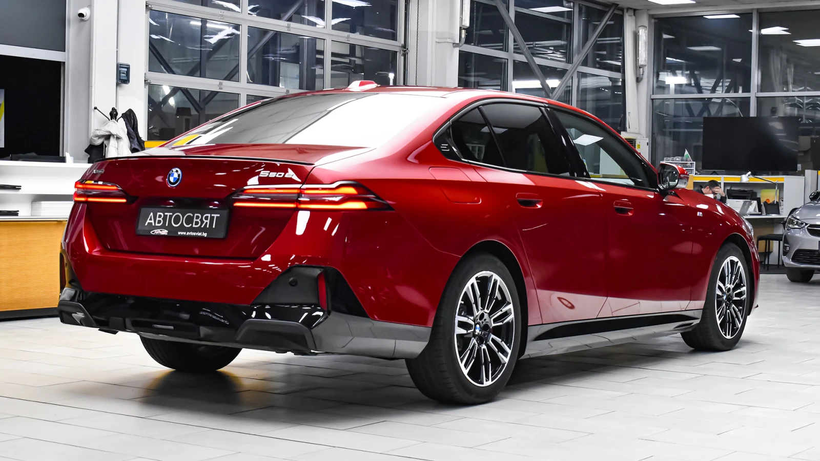 BMW 550 e xDrive M Sport Pro PHEV Steptronic - изображение 6