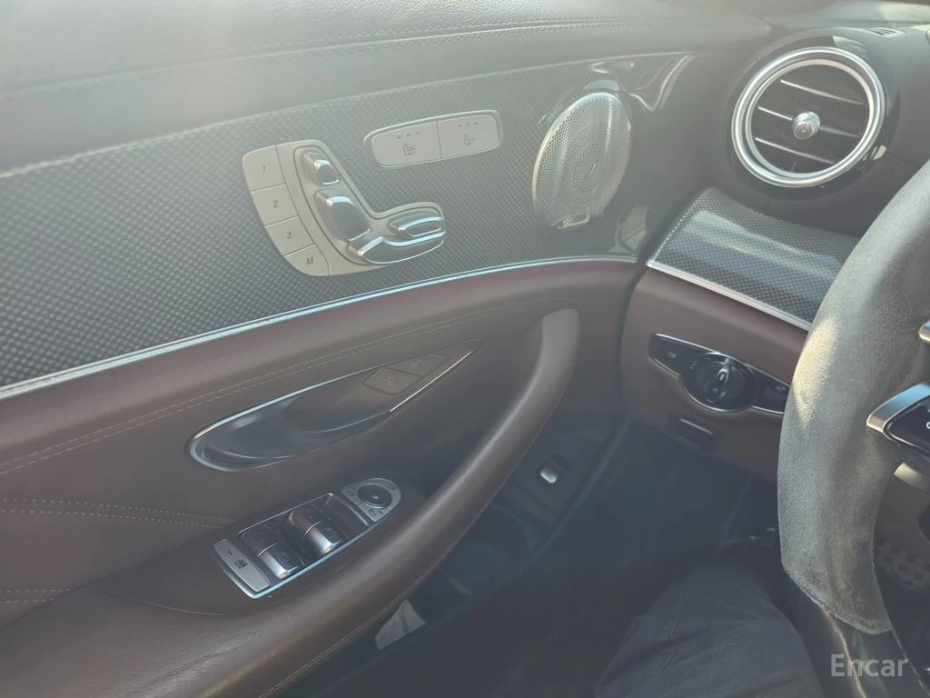 Mercedes-Benz E 53 AMG 4MATIC+ * BURMESTER* CARBON* HEAD-UP* 360 CAM* HUD | Mobile.bg � ����������� 3