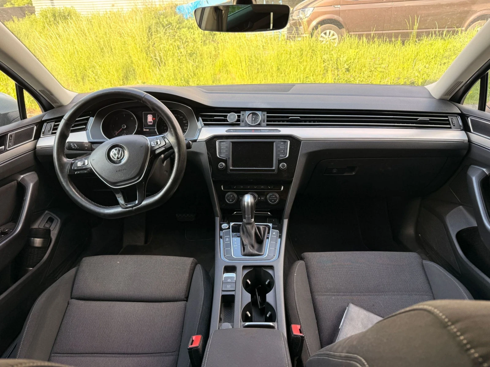 VW Passat 2.0tdi dsg, снимка 5 - Автомобили и джипове - 55082738