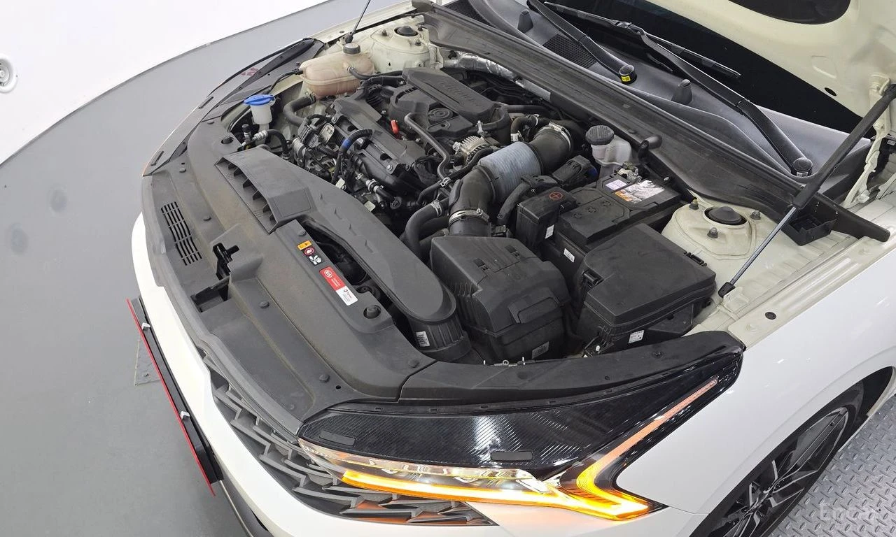 Kia K5 * ФИКСИРАНА ЦЕНА ДО БЪЛГАРИЯ * АВТОКРЕДИТ, снимка 9 - Автомобили и джипове - 55422452