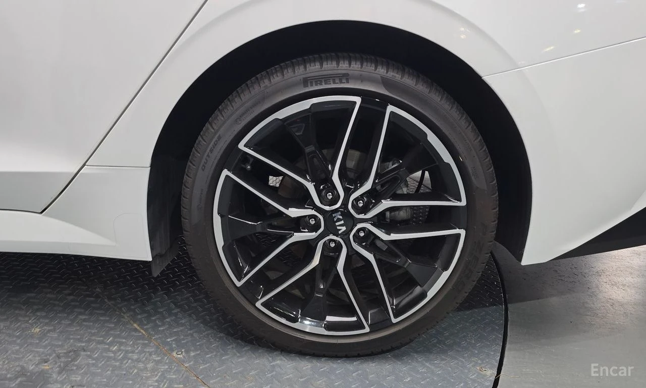 Kia K5 * ФИКСИРАНА ЦЕНА ДО БЪЛГАРИЯ * АВТОКРЕДИТ, снимка 6 - Автомобили и джипове - 55422452