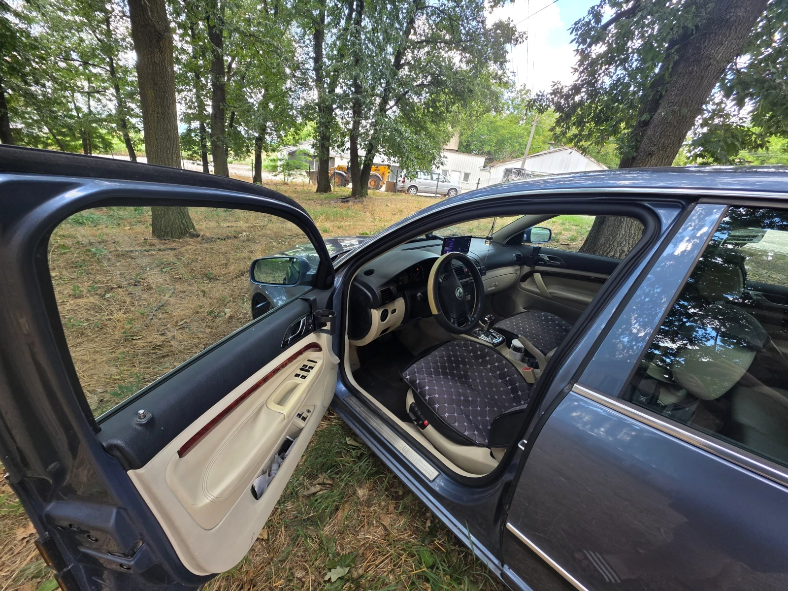 Skoda Superb, снимка 4 - Автомобили и джипове - 55449252