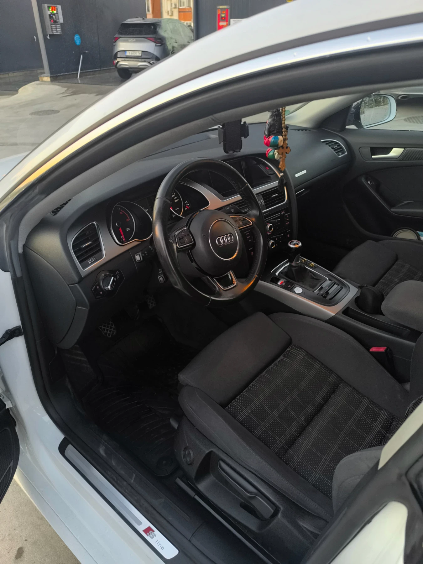 Audi A5, снимка 5 - Автомобили и джипове - 55619055