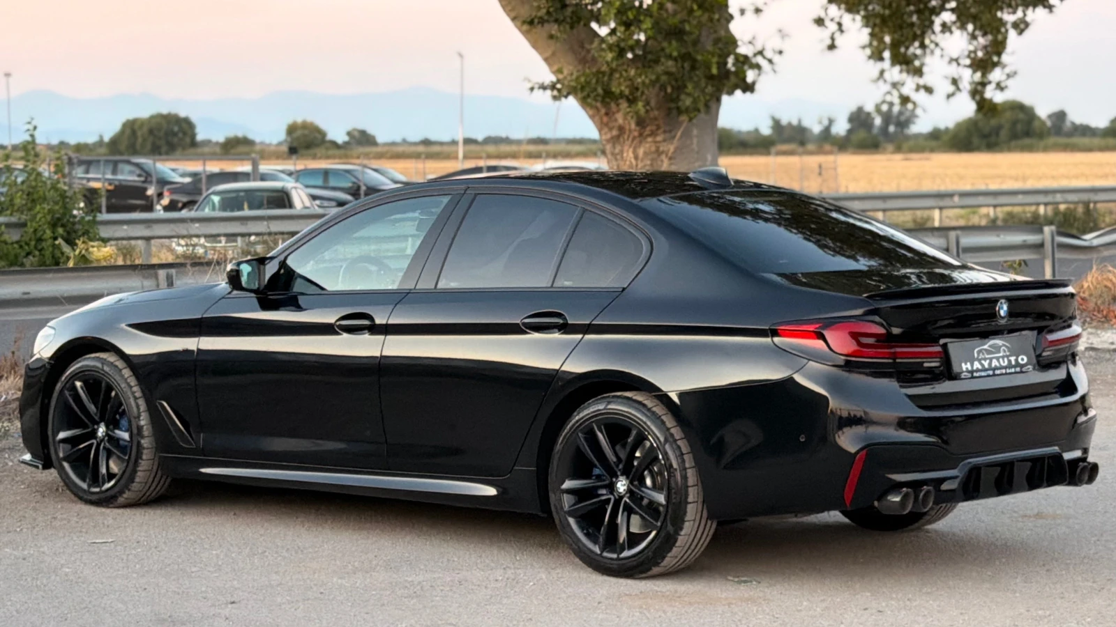 BMW 540 i= xDrive= B58= M-performance= HUD= Keyless Go= So, снимка 7 - Автомобили и джипове - 55721655