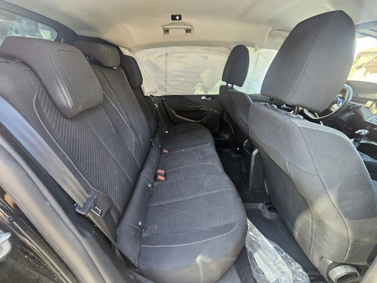 Peugeot 308 1.2i, снимка 7 - Автомобили и джипове - 56074829