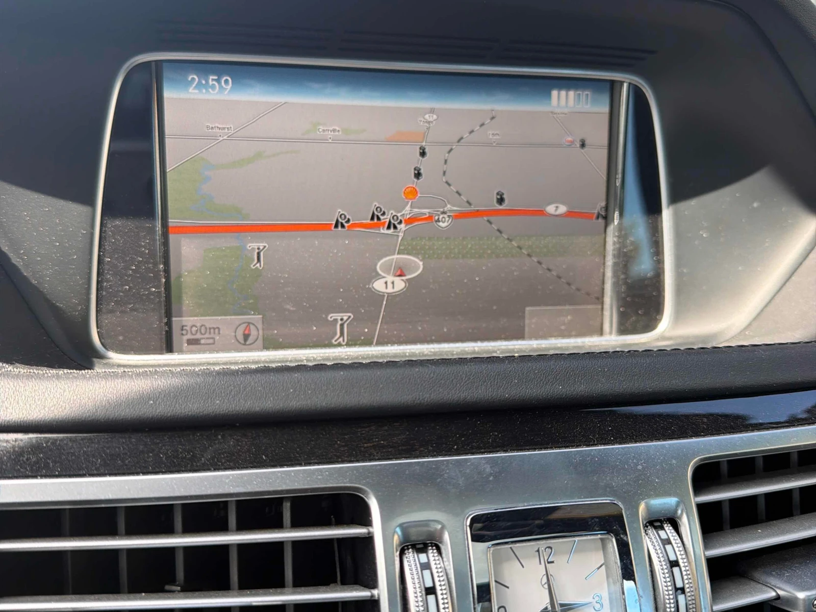 Mercedes-Benz E 500  * CARFAX * БЕЗ ПЪРВОНАЧАЛНА ВНОСКА, снимка 12 - Автомобили и джипове - 56134650
