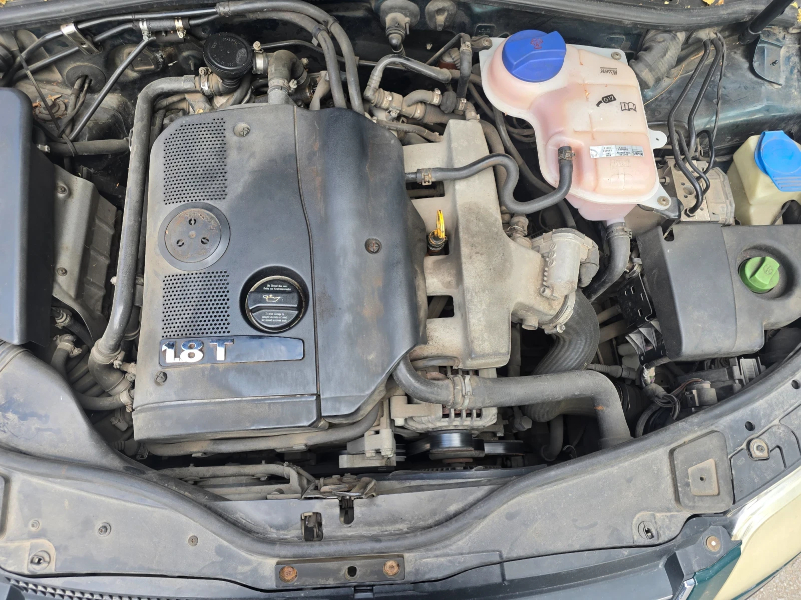 VW Passat, снимка 9 - Автомобили и джипове - 56139896