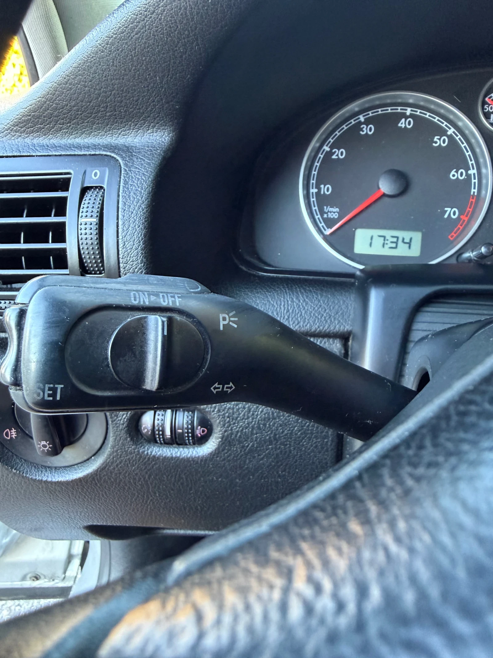 VW Passat 2.0 I GAZ , снимка 9 - Автомобили и джипове - 56398695