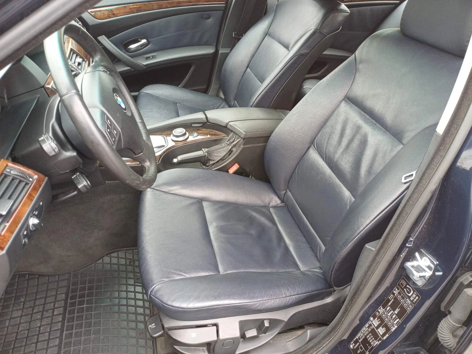 BMW 530 i Facelift, снимка 10 - Автомобили и джипове - 56527791