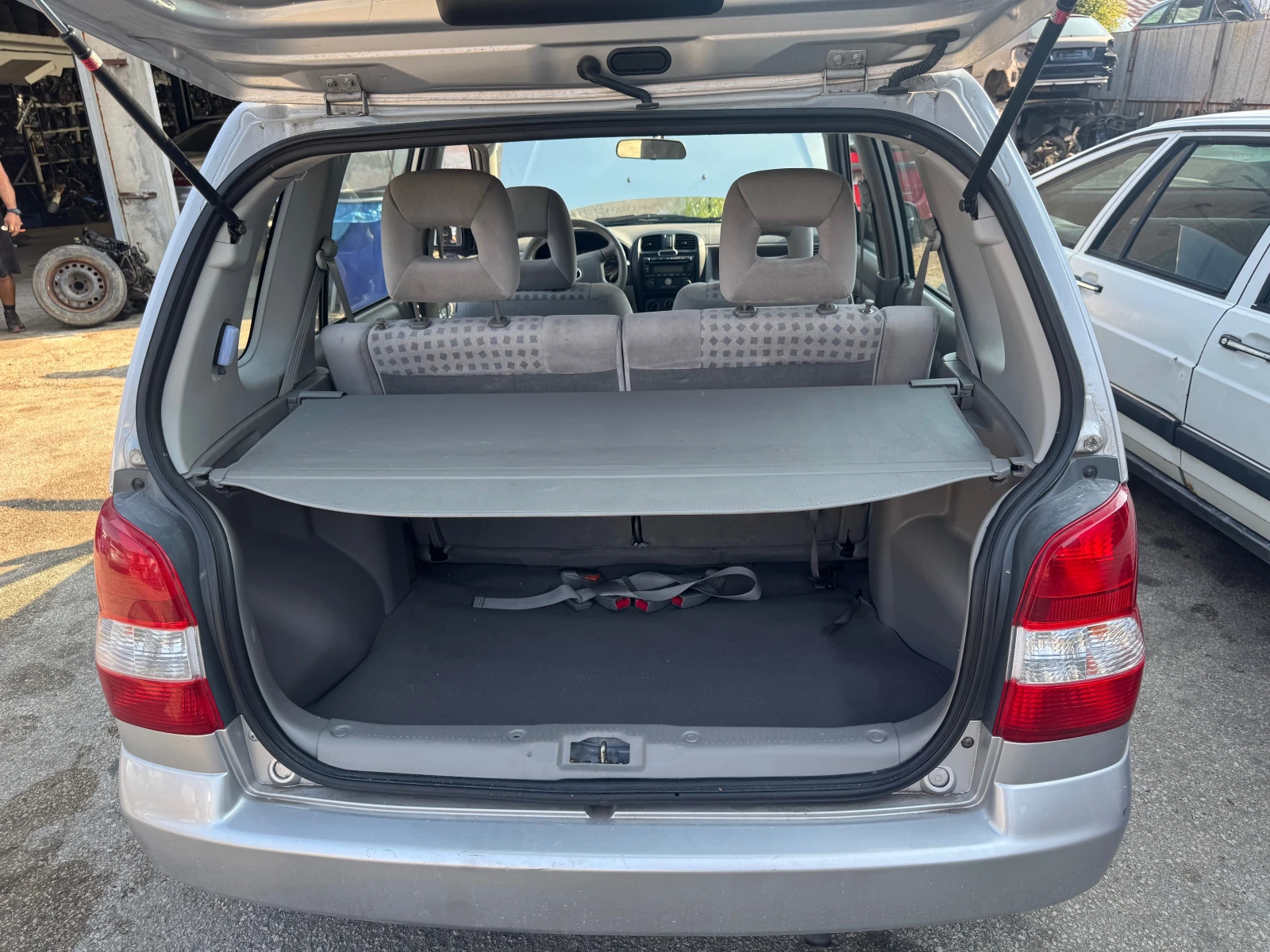 Mazda Demio, снимка 4 - Автомобили и джипове - 56599914