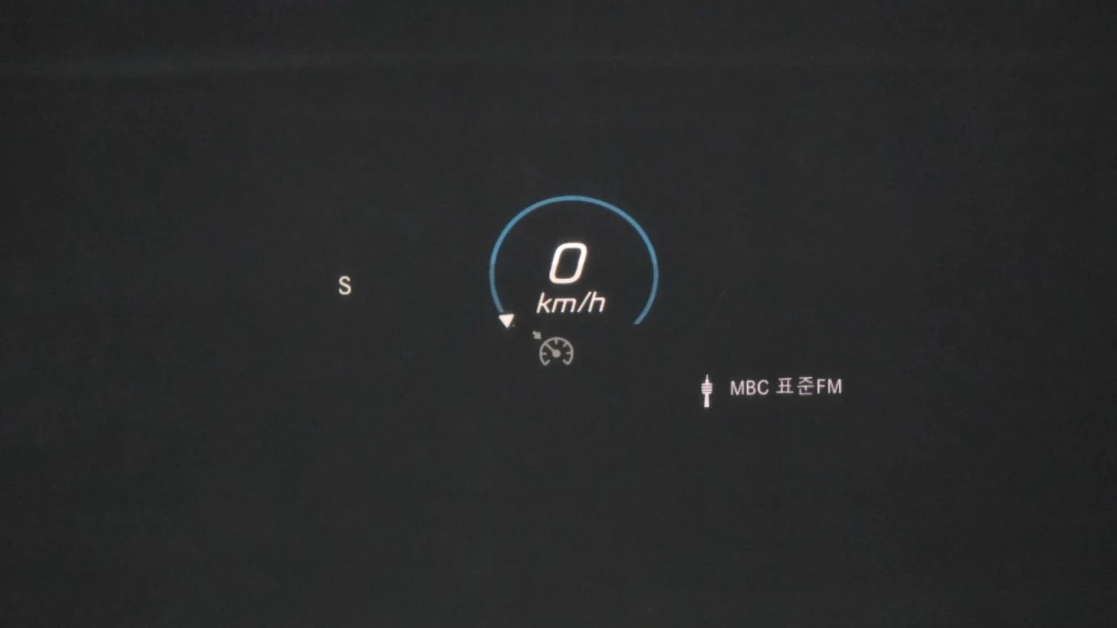 Mercedes-Benz GLE 450, снимка 13 - Автомобили и джипове - 56723341