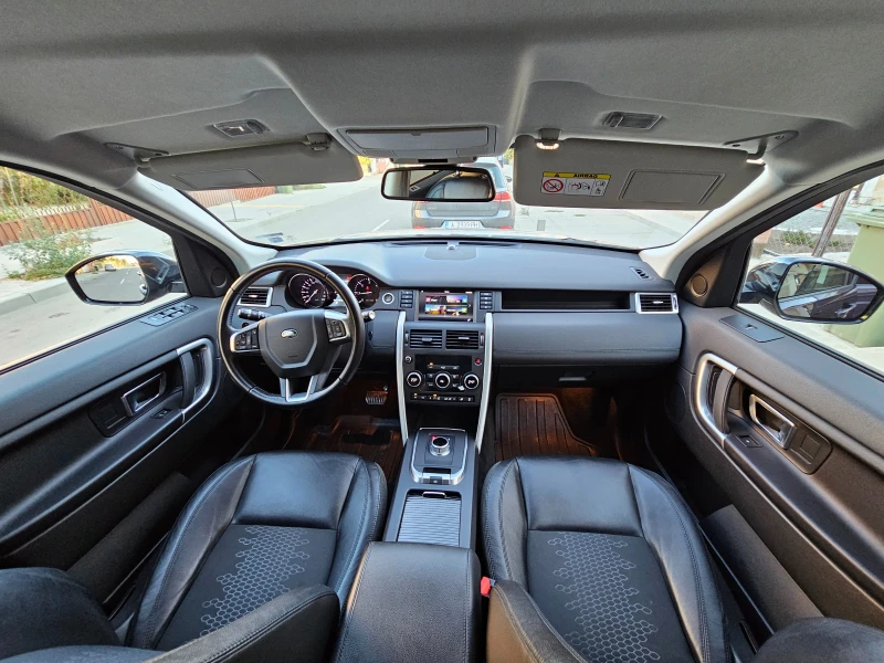 Land Rover Discovery Sport 4х4 7-местен, снимка 10 - Автомобили и джипове - 52475404