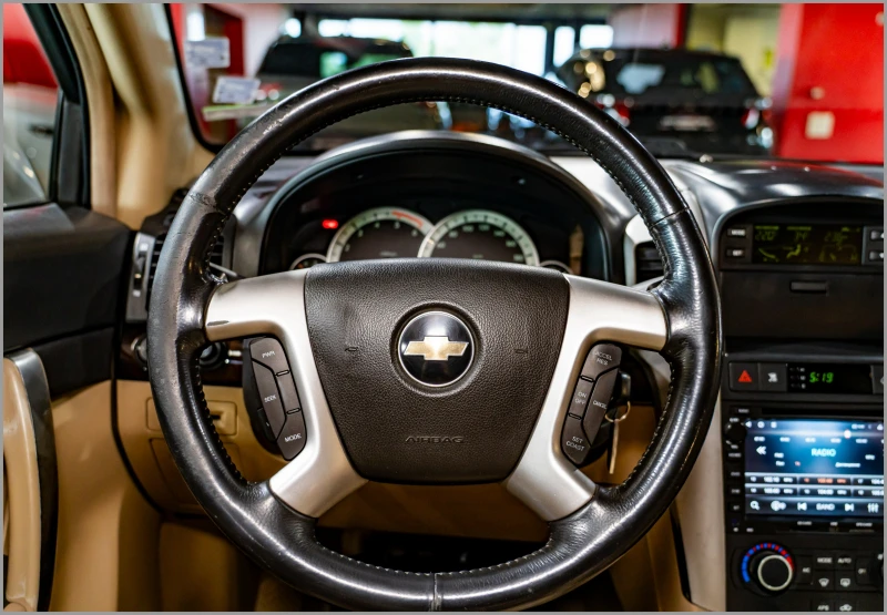 Chevrolet Captiva, снимка 11 - Автомобили и джипове - 51438835