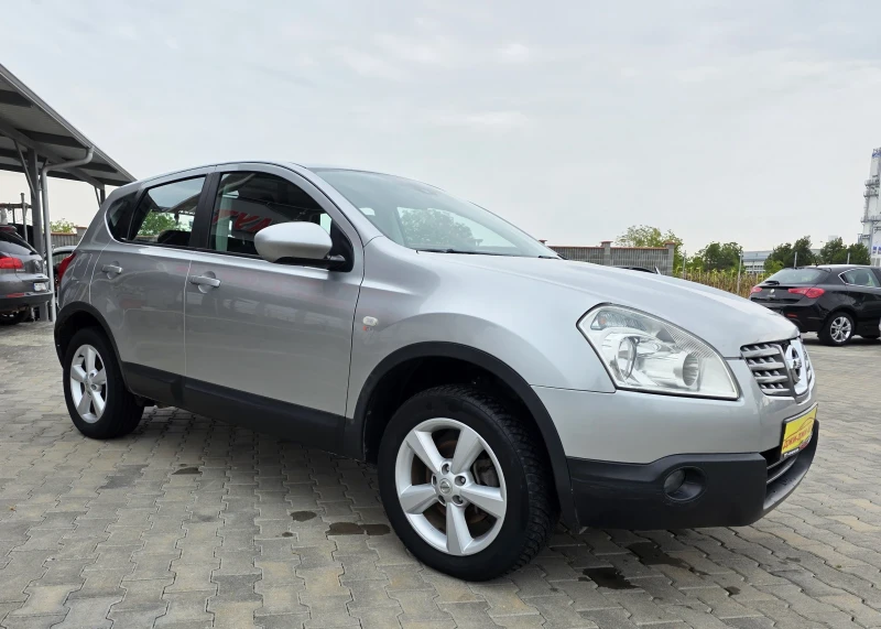 Nissan Qashqai 1.5DCI, снимка 3 - Автомобили и джипове - 51919112