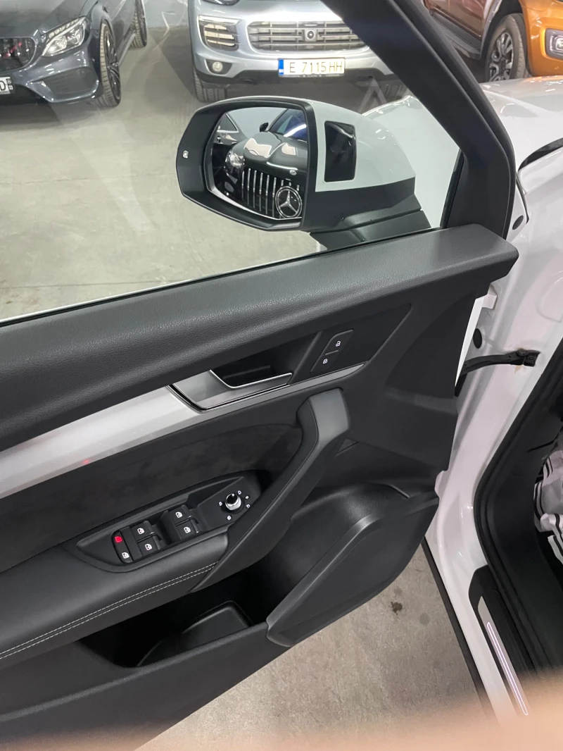 Audi Q5 3.0Tdi/3xSline/дистр/360/Matrix/Теглич/ФУЛЛ!!, снимка 15 - Автомобили и джипове - 52022311