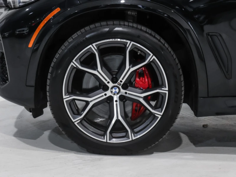 BMW X5 40i xDrive / PANO / HUD / SWAROVSKI / PREMIUM, снимка 9 - Автомобили и джипове - 52749535