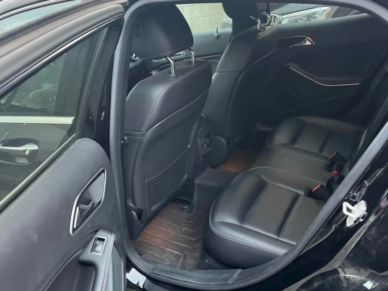 Mercedes-Benz GLA 250 2015 4MATIC * ПРЕДСТАВИТЕЛСТВО НА MERCEDES* , снимка 12 - Автомобили и джипове - 52856022