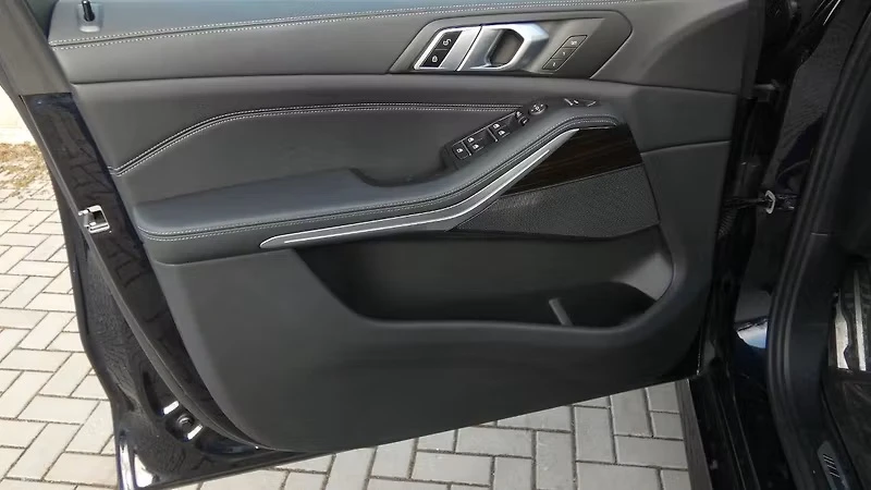 BMW X5 xDrive30d M-Sport, снимка 6 - Автомобили и джипове - 54134820