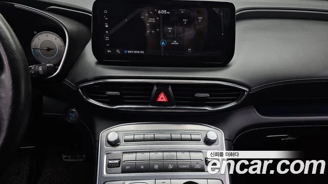 Hyundai Santa fe 2.2| DIGITAL| HEAD UP| НАДУВАНЕ| ОБДУХВАНЕ| DIST, снимка 8 - Автомобили и джипове - 55816306
