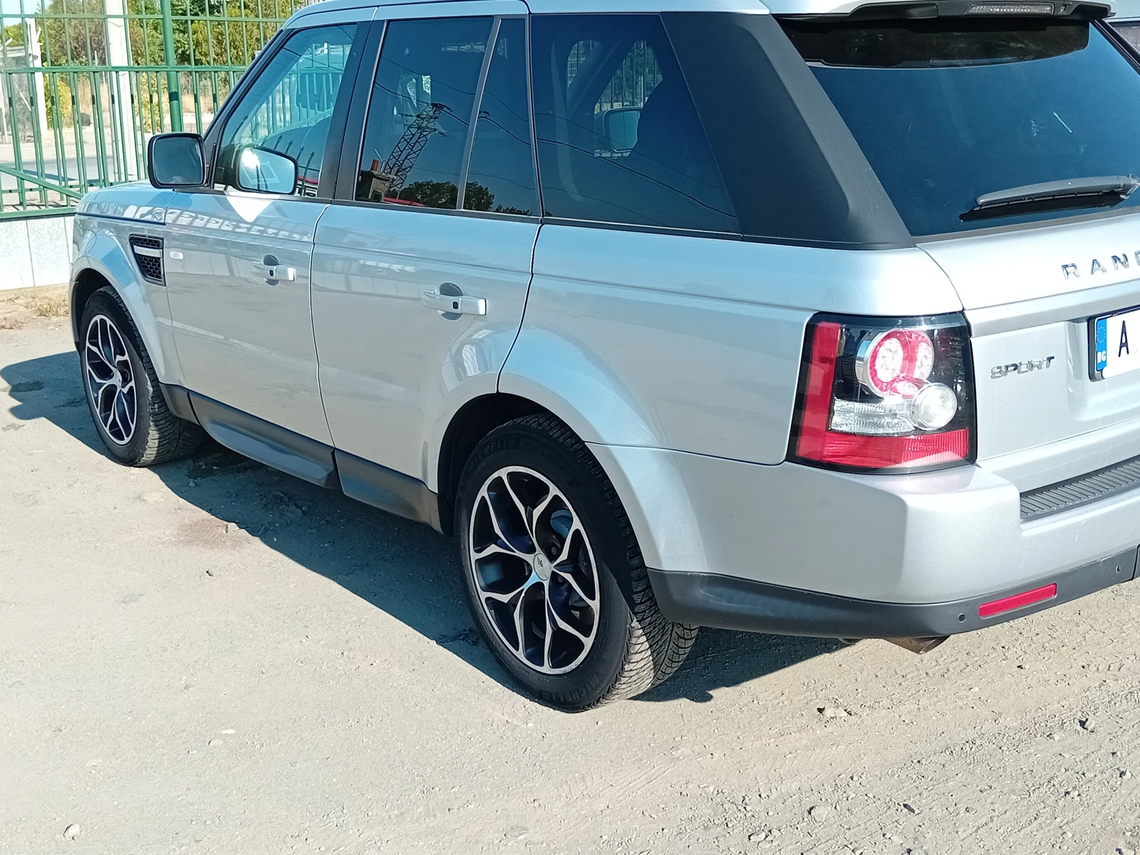 Land Rover Range Rover Sport  - изображение 7