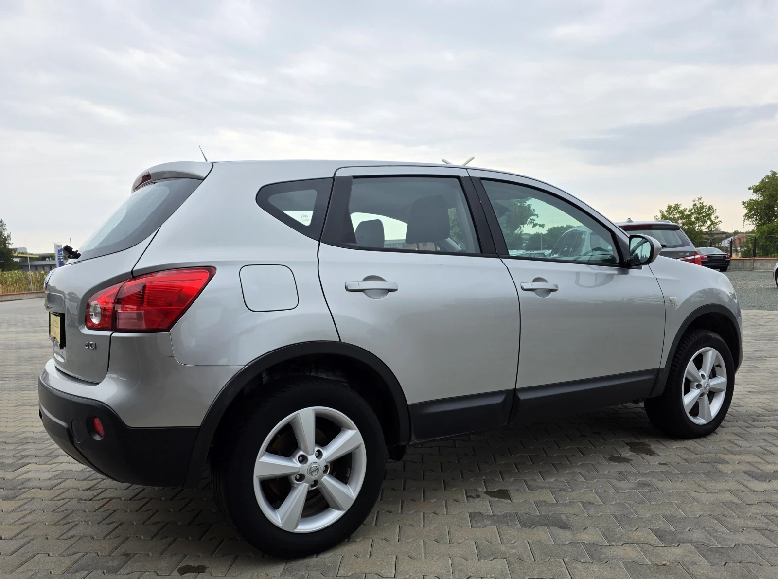Nissan Qashqai 1.5DCI - изображение 4