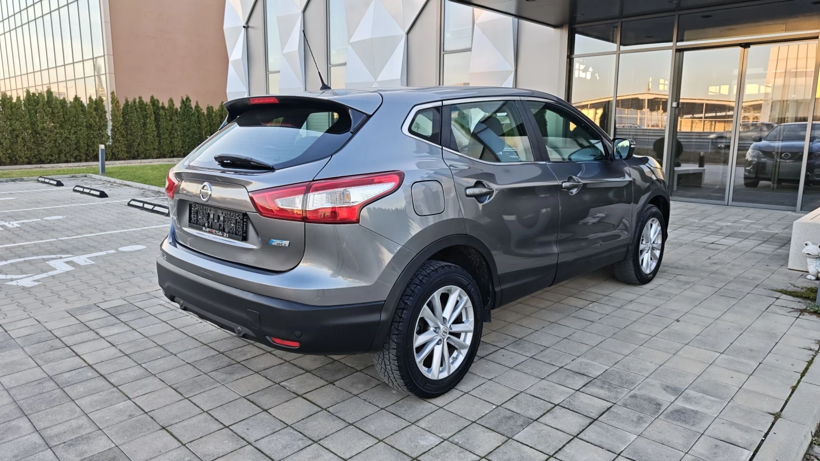 Nissan Qashqai 1.5dci 110kc. - изображение 4