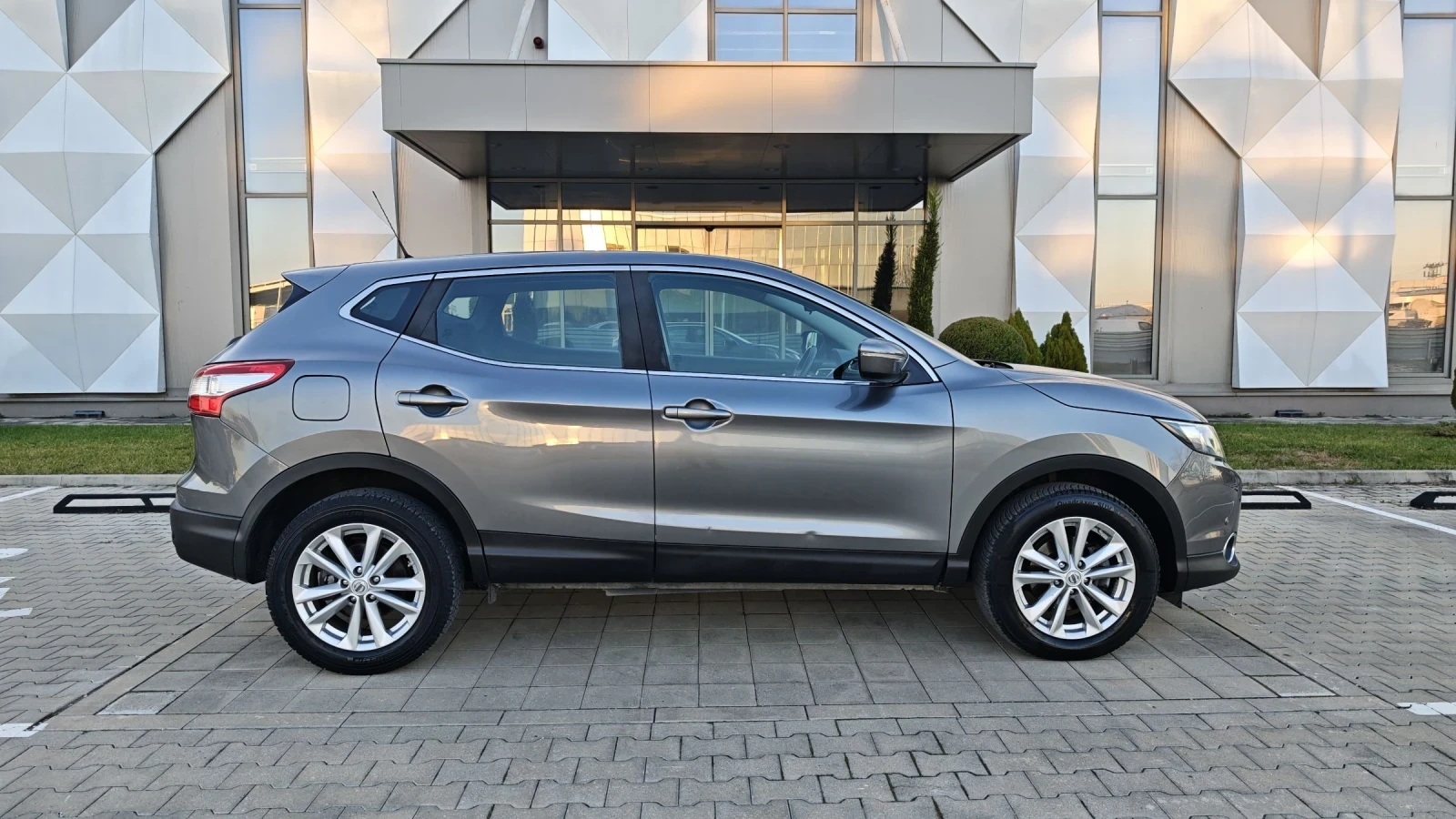 Nissan Qashqai 1.5dci 110kc. - изображение 6