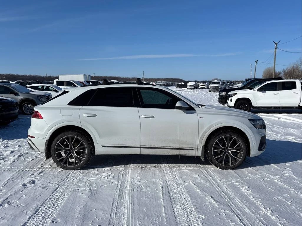 Audi Q8 * Progressiv 55 TFSI quattro * CARFAX * ���� �� �� | Mobile.bg � ����������� 4