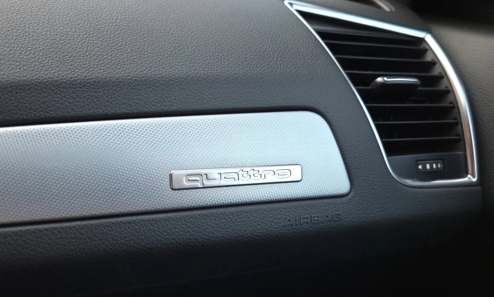 Audi Q5, снимка 17 - Автомобили и джипове - 53751748