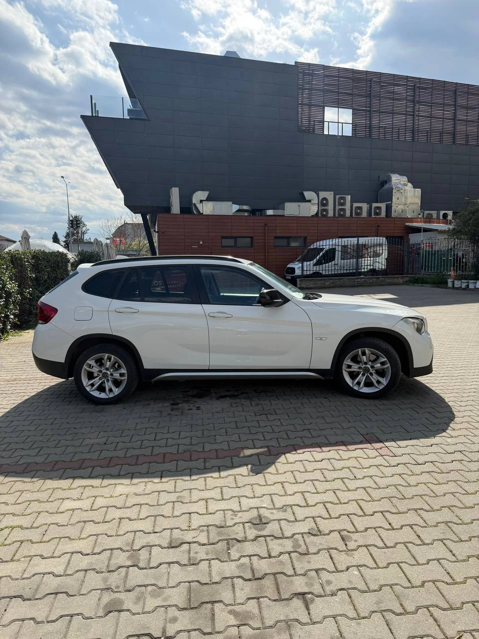 BMW X1 XDrive, снимка 5 - Автомобили и джипове - 54173804
