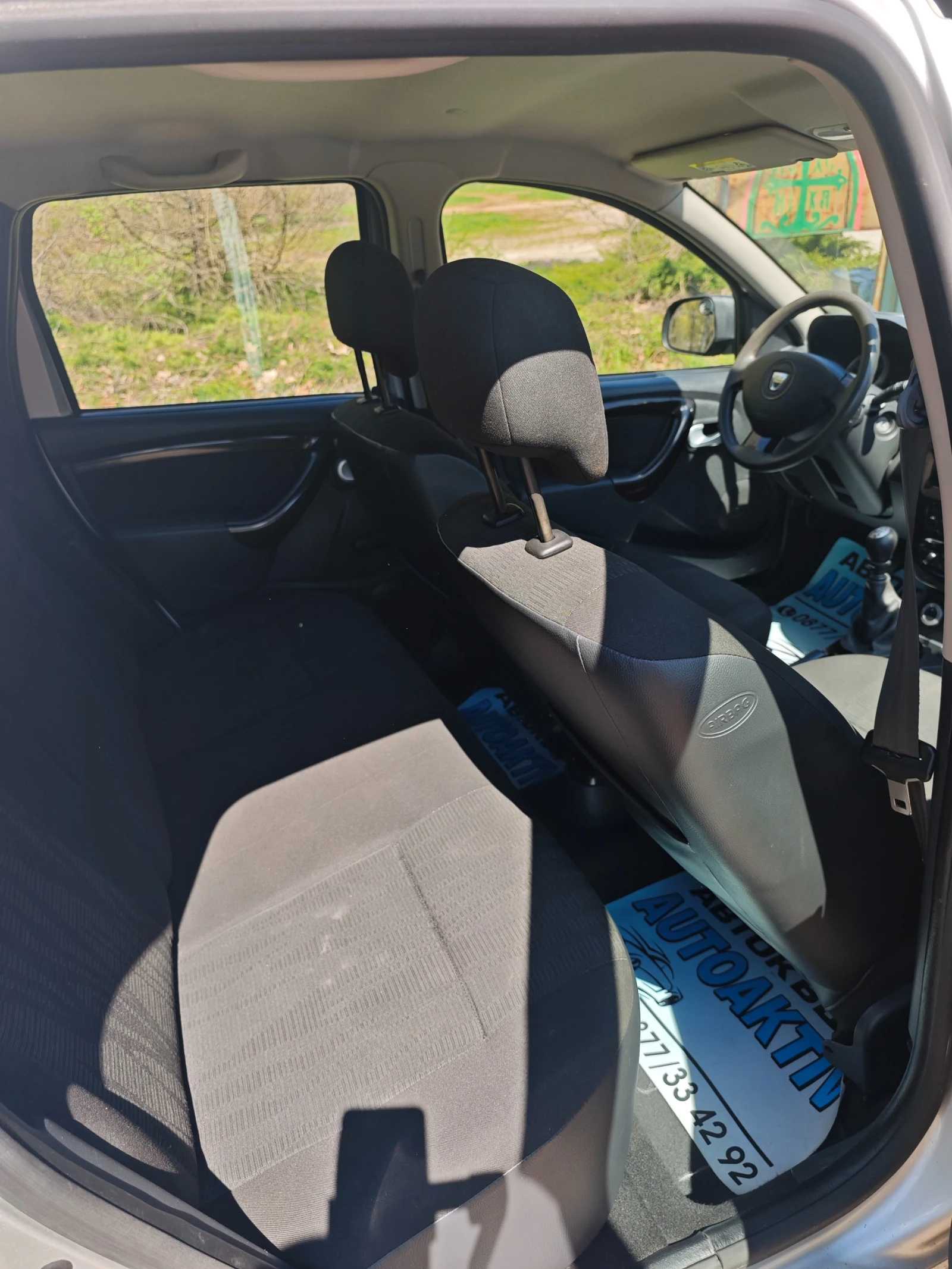 Dacia Duster 1.5DCI 4Х4 РЕГИСТРИРАН, снимка 3 - Автомобили и джипове - 54355321