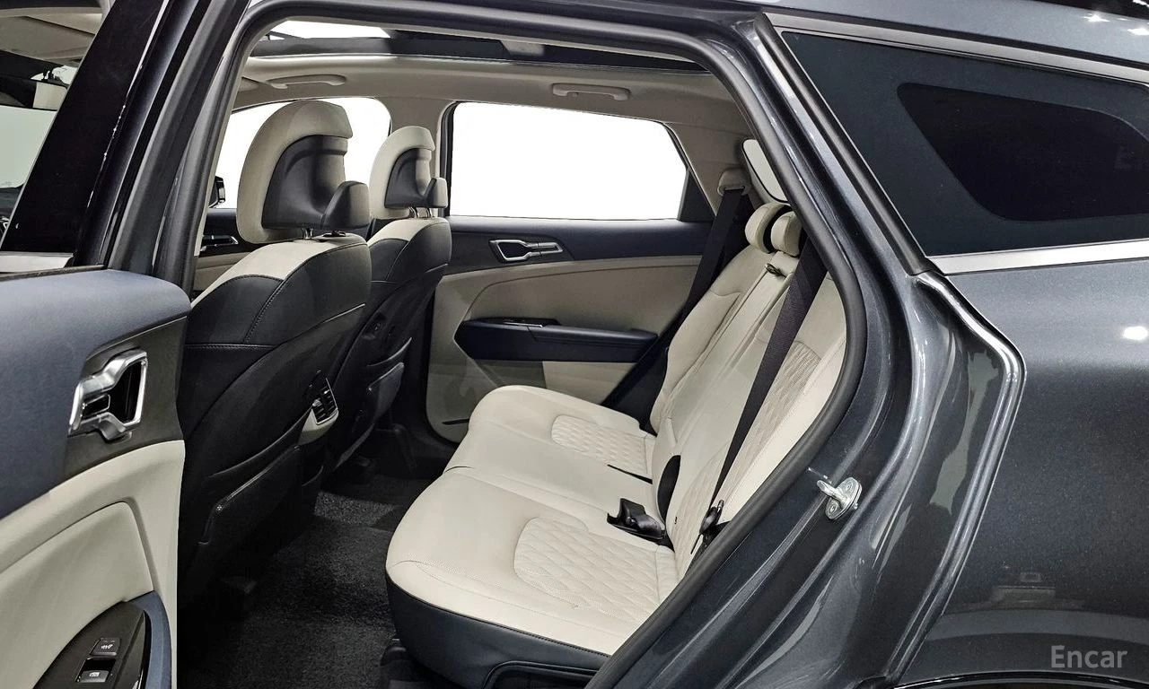 Kia Sportage SIGNATURE* 1.6T* 360CAMERA* DRIVE-ASSIST* KRELL* , снимка 15 - Автомобили и джипове - 54760918