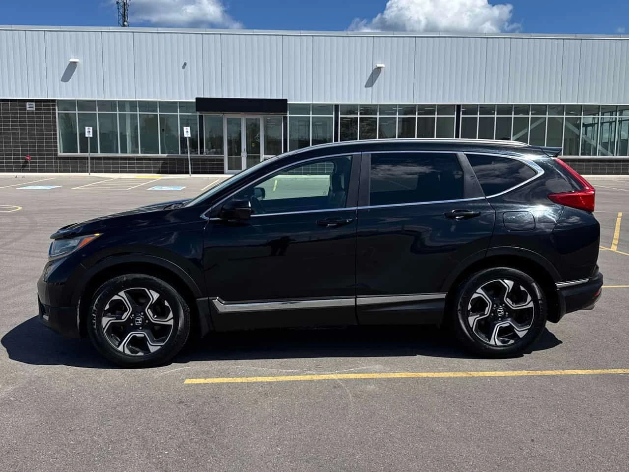 Honda Cr-v * Touring * АТОКРЕДИТ БЕЗ ПЪРВОНАЧАЛНА ВНОСКА* , снимка 2 - Автомобили и джипове - 54814551