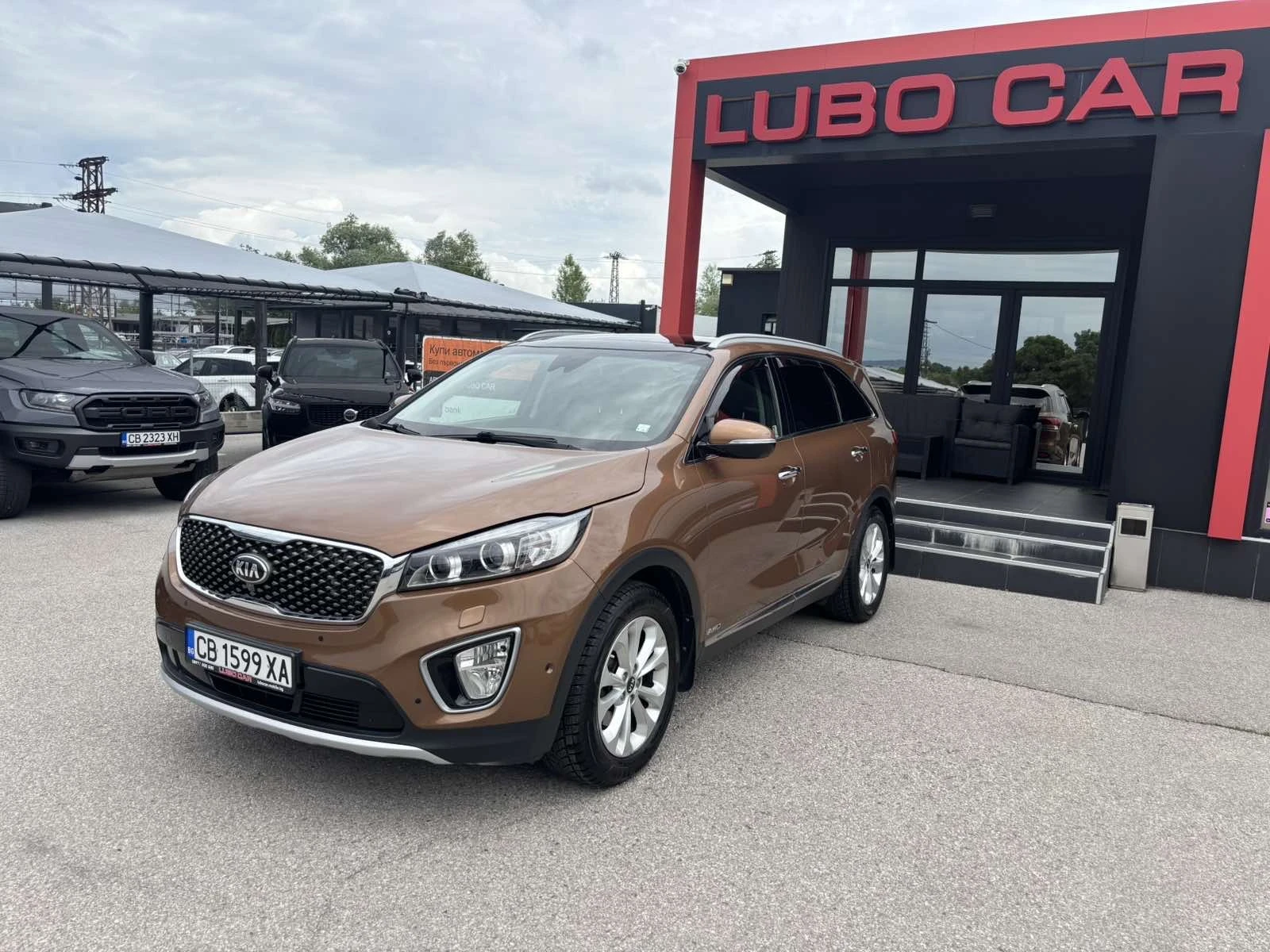 Kia Sorento 2.2D AUT-4x4-FULL-FULL-TOP, снимка 2 - Автомобили и джипове - 55318418