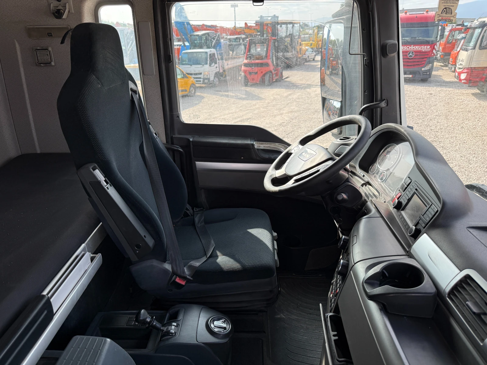 Man Tgx 18.480 ХИДРАВЛИЧНА ПОМПА, снимка 16 - Камиони - 55662838