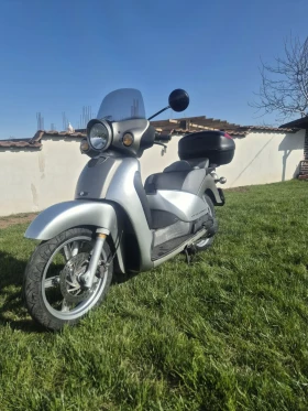Aprilia Scarabeo 200 gt, снимка 1