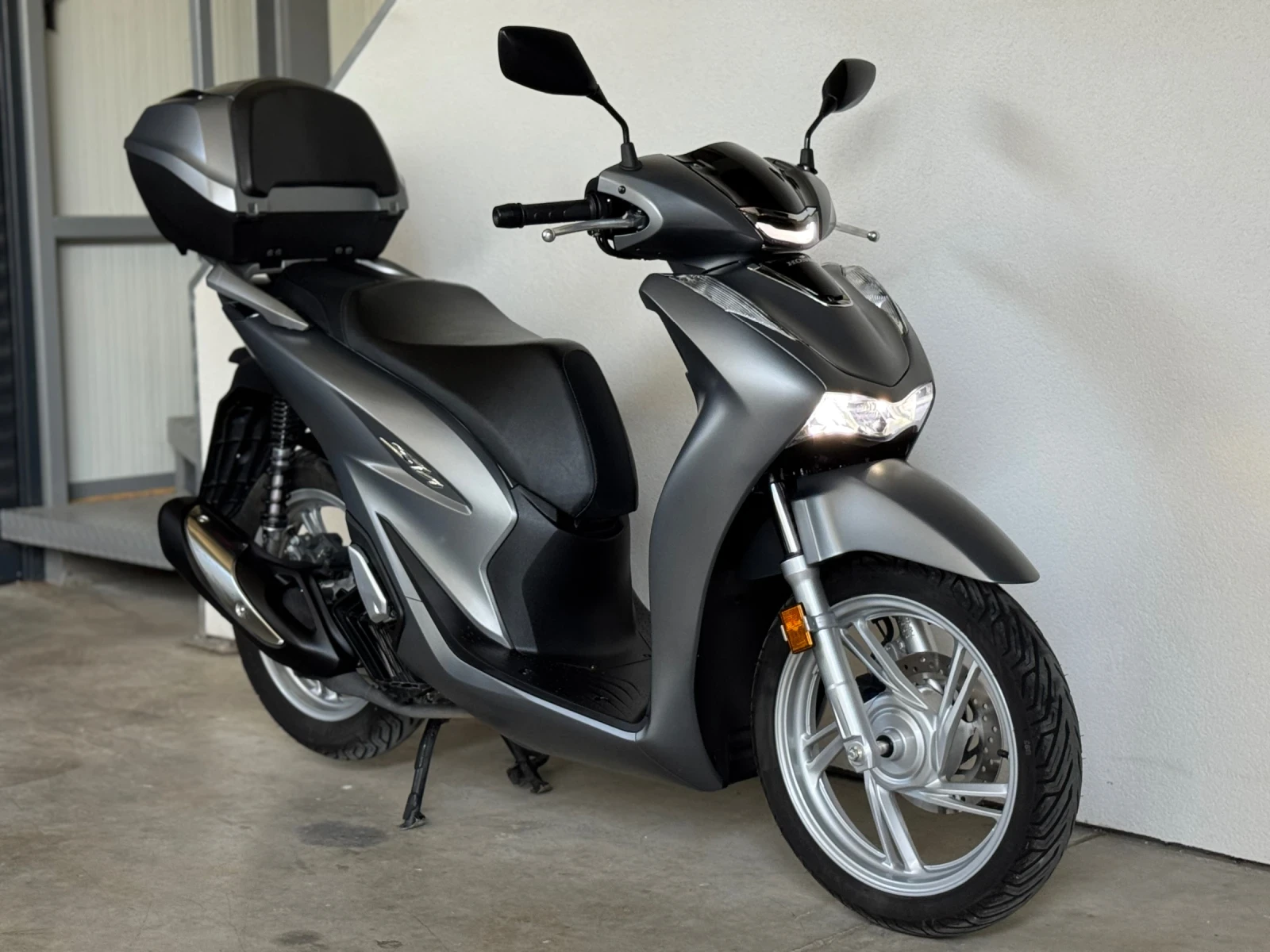 Honda Sh 125i * Led * Keyless * TC * ABS * Start stop | Mobile.bg   1