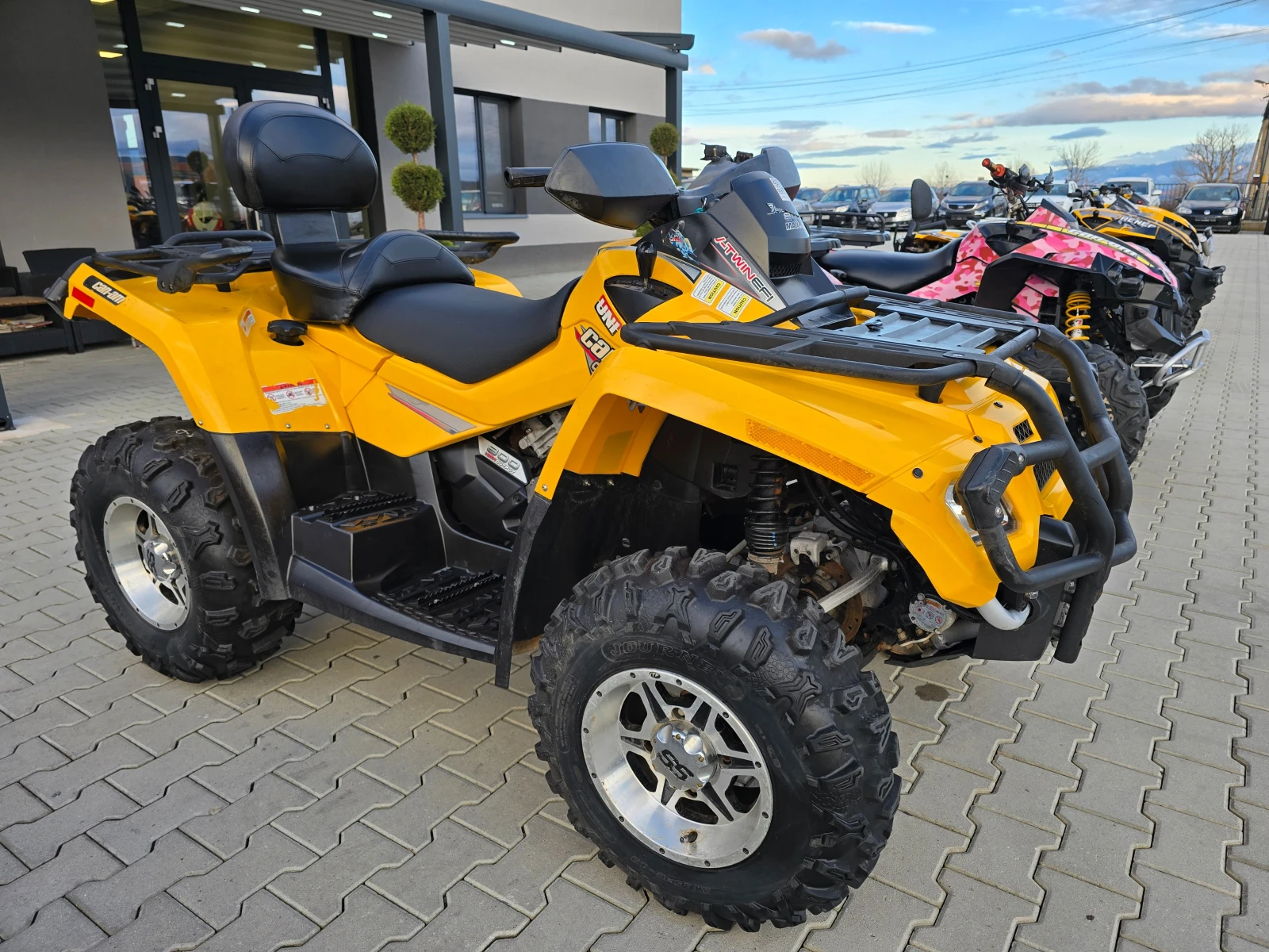 Can-Am Outlander MAX 800ie, Лебедка, Нови гуми, HMF генерация, 4х4!, снимка 2 - Мотоциклети и мототехника - 55142841