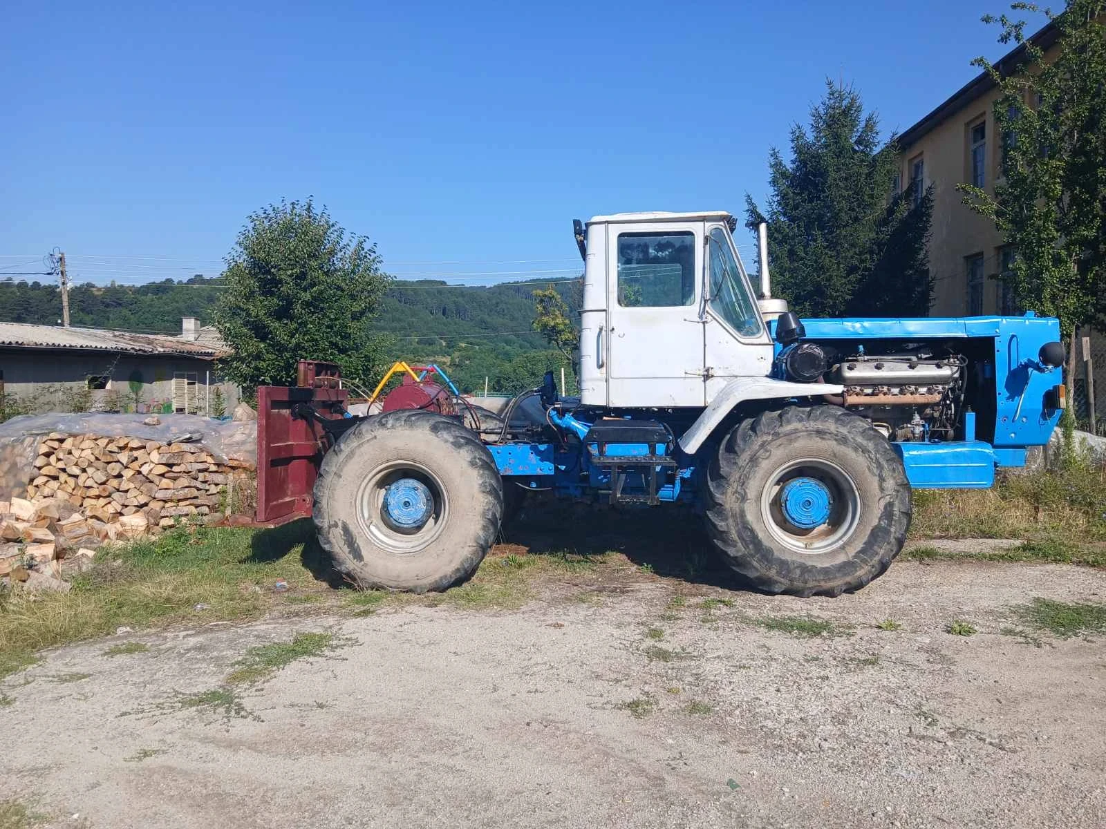 Специализирани машини Машини за дърводобив T150 - изображение 2