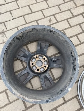 Гуми с джанти Други 225/40R18, снимка 4